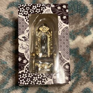 Reputation Throne Ornament LIMITED EDITION🖤